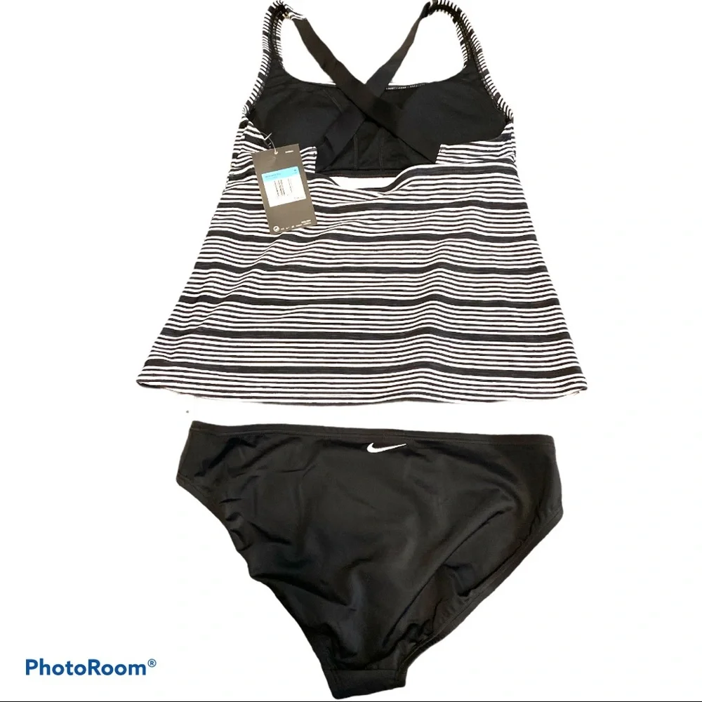 NEW! NIKE Tankini Wide Strap Striped Swimsuit Built-in Bra Black White Medium